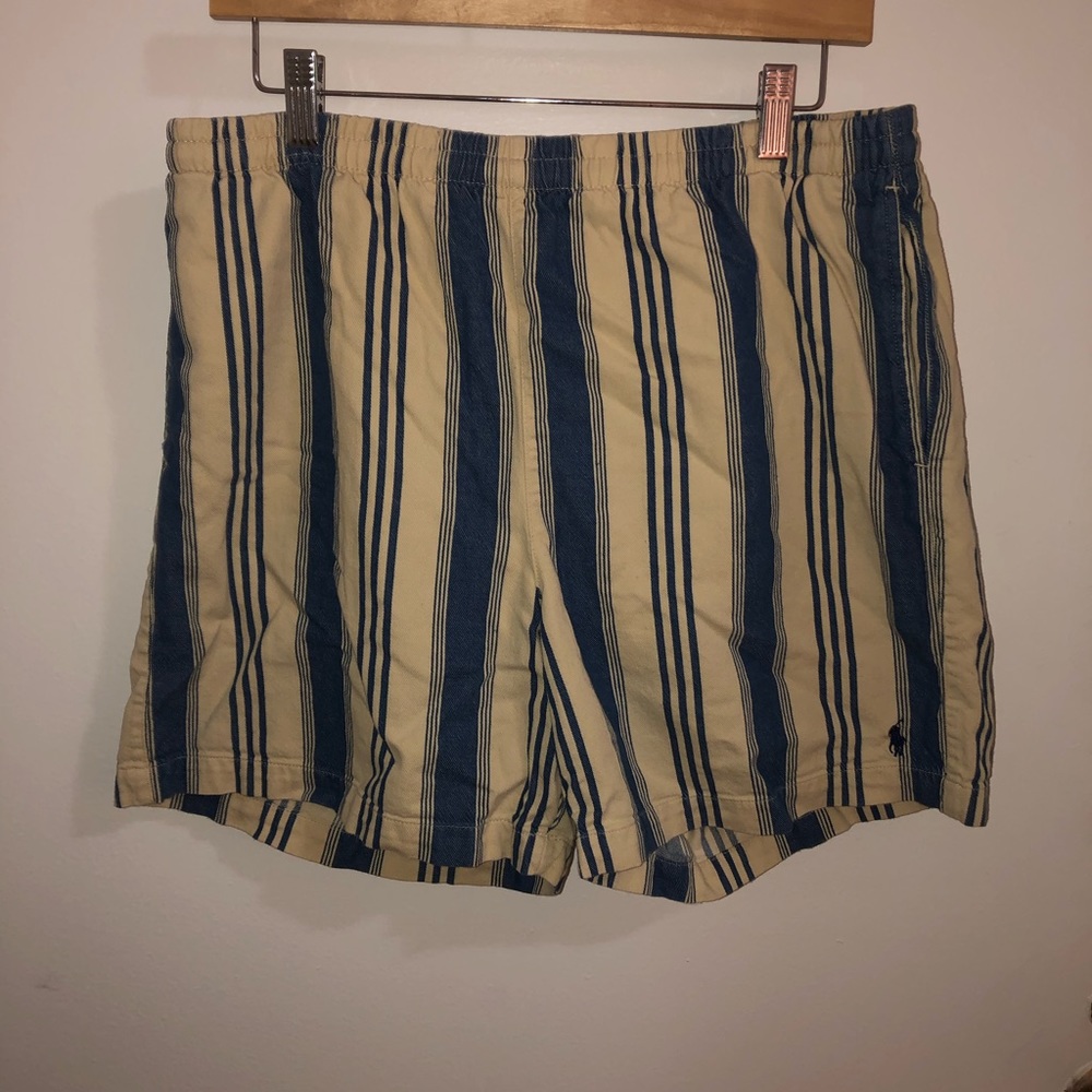 Men’s Polo swim. No tag.